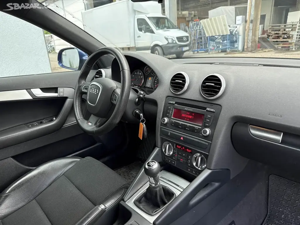 Audi A3, 2.0 TFsi 147KW 5.dv. 2x S-LINE - fotka 3