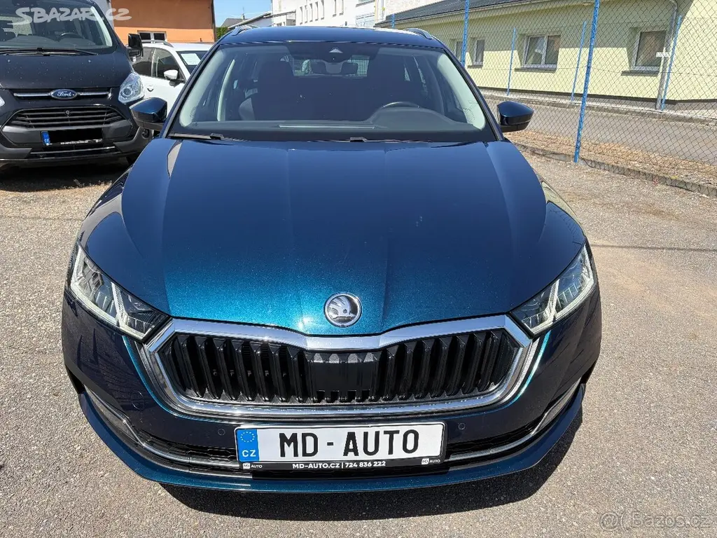 ŠKODA OCTAVIA IV 2.0TDI 110KW DSG COMBI 1.MAJ DPH - fotka 5