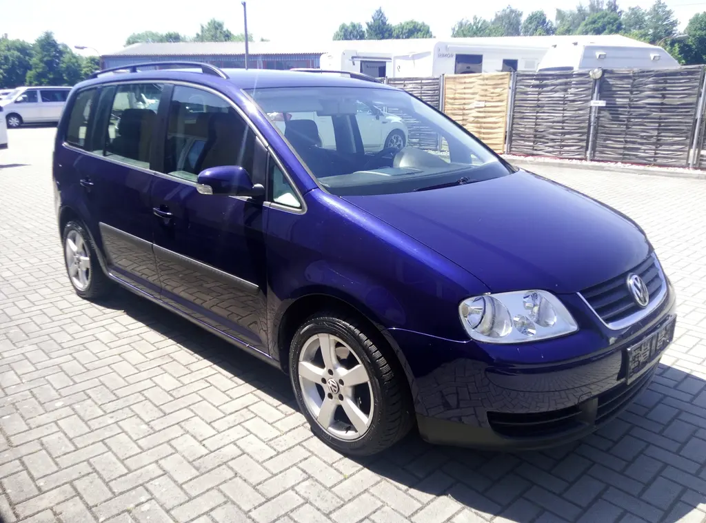 Volkswagen Touran, 1.6i 85kW KLIMA - fotka 2