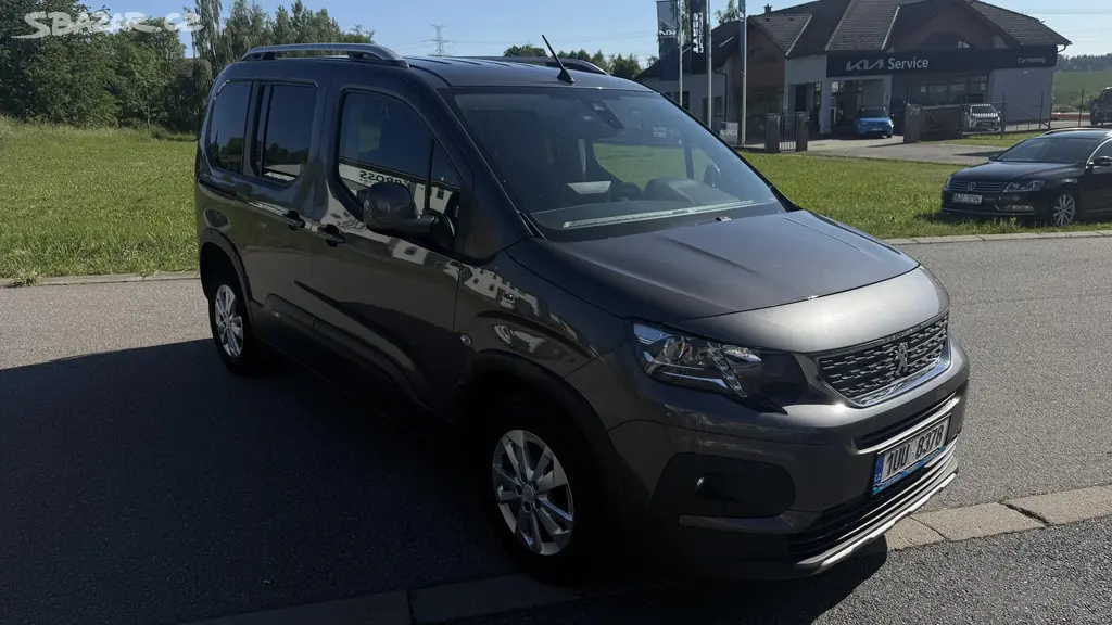 Peugeot Rifter, 1.2i 96KW AUTOMAT 7 MÍST 80 KM - fotka 4