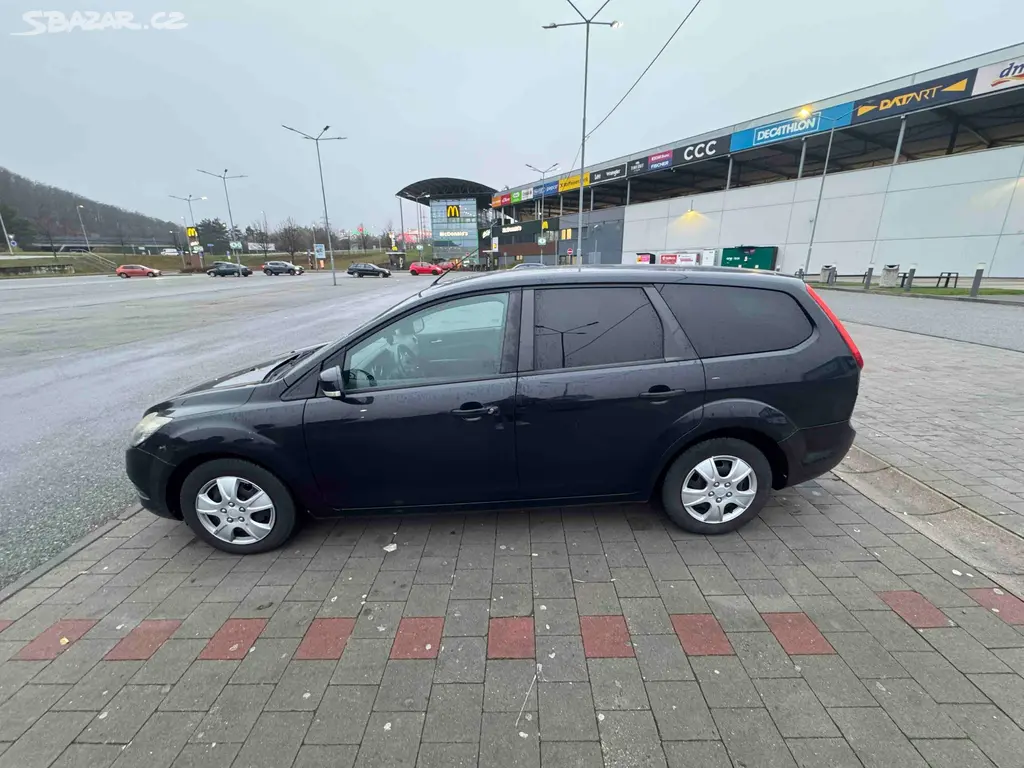 Ford Focus 1,6 TDCi - fotka 4