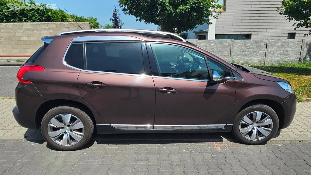 Peugeot 2008 - fotka 2