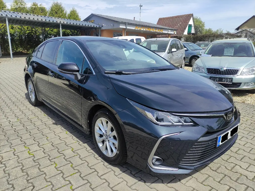 TOYOTA COROLLA 1.6i VVT-i,NOVÉ V CZ ,1.MAJ., DPH - fotka 3
