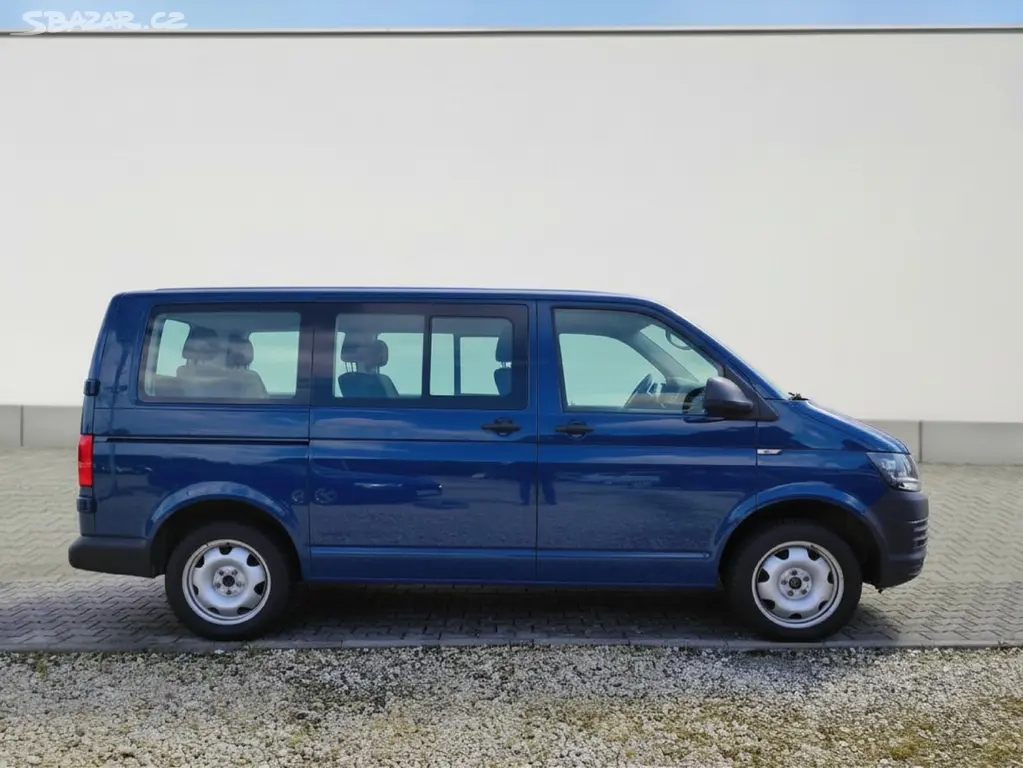VW T6 CARAVELLE 2.0 TDi ZÁVĚS,AUT.KLIMA,9-MÍST,PDC - fotka 6