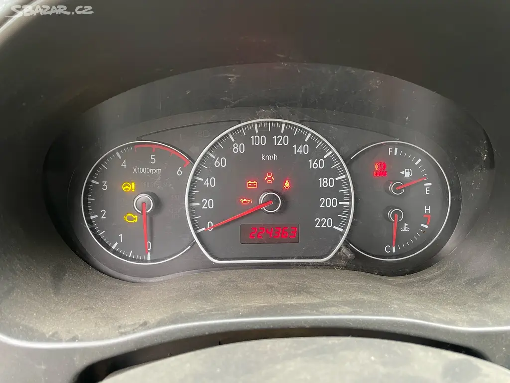 Suzuki SX4 4x4 1.9 DDIS 88kw - fotka 6