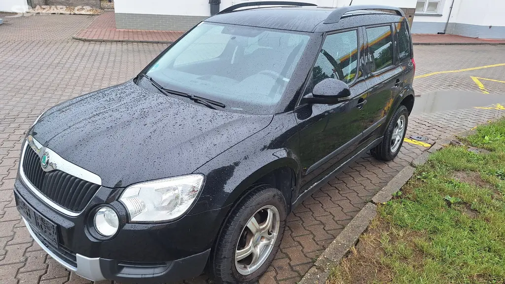 Škoda Yeti 1.2TSi/77kW, r. 12/2013, naj.107.105 km