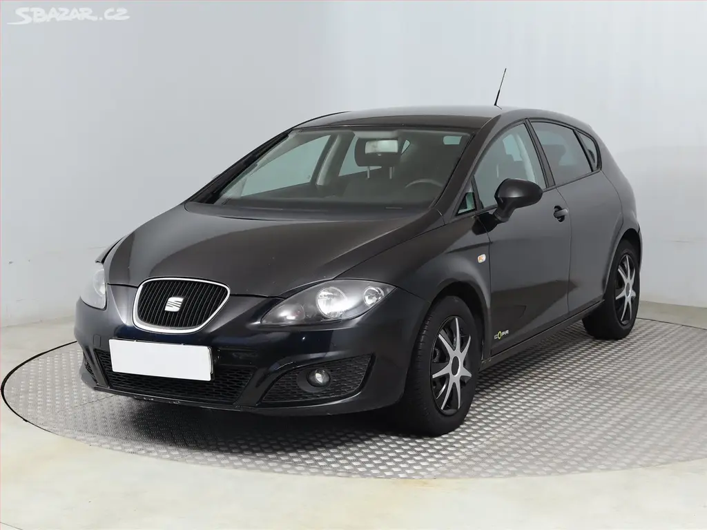 Seat Leon, 1.2 TSI, Automatická klima - fotka 2