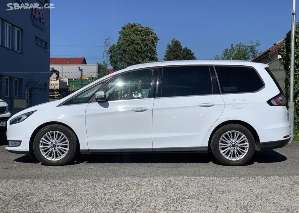 Ford Galaxy 2.0TDCi AUTOMAT NAVI TAŽNÉ automatická - fotka 4