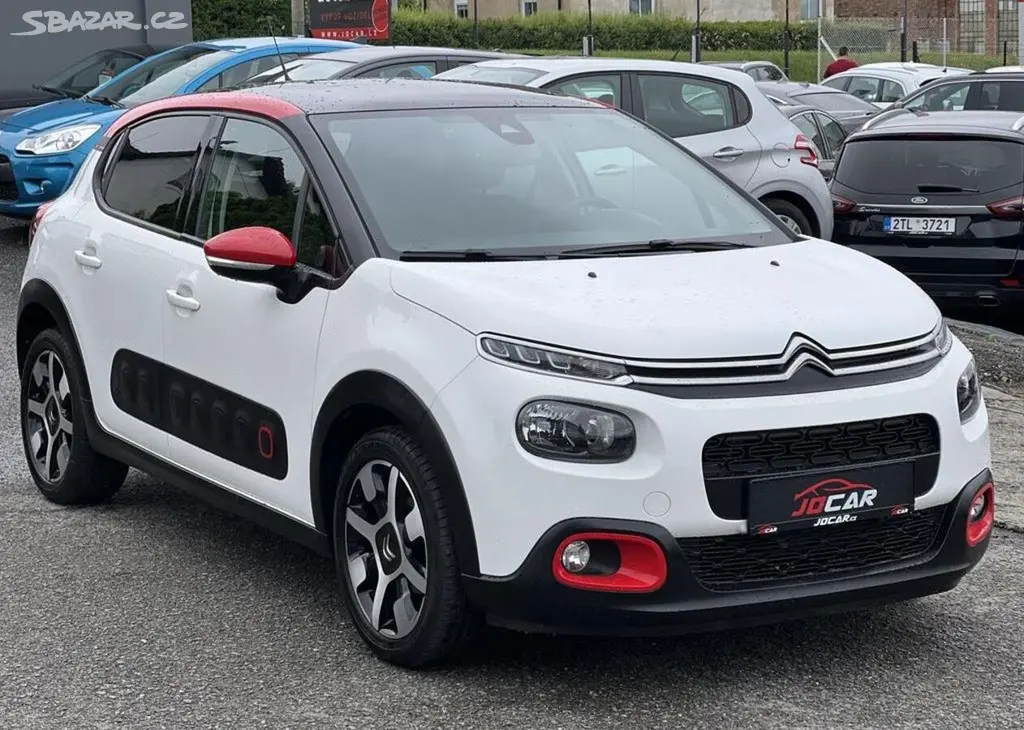 Citroën C3 1.2i VTR KLIMA PANORAMA ALU manuální - fotka 3