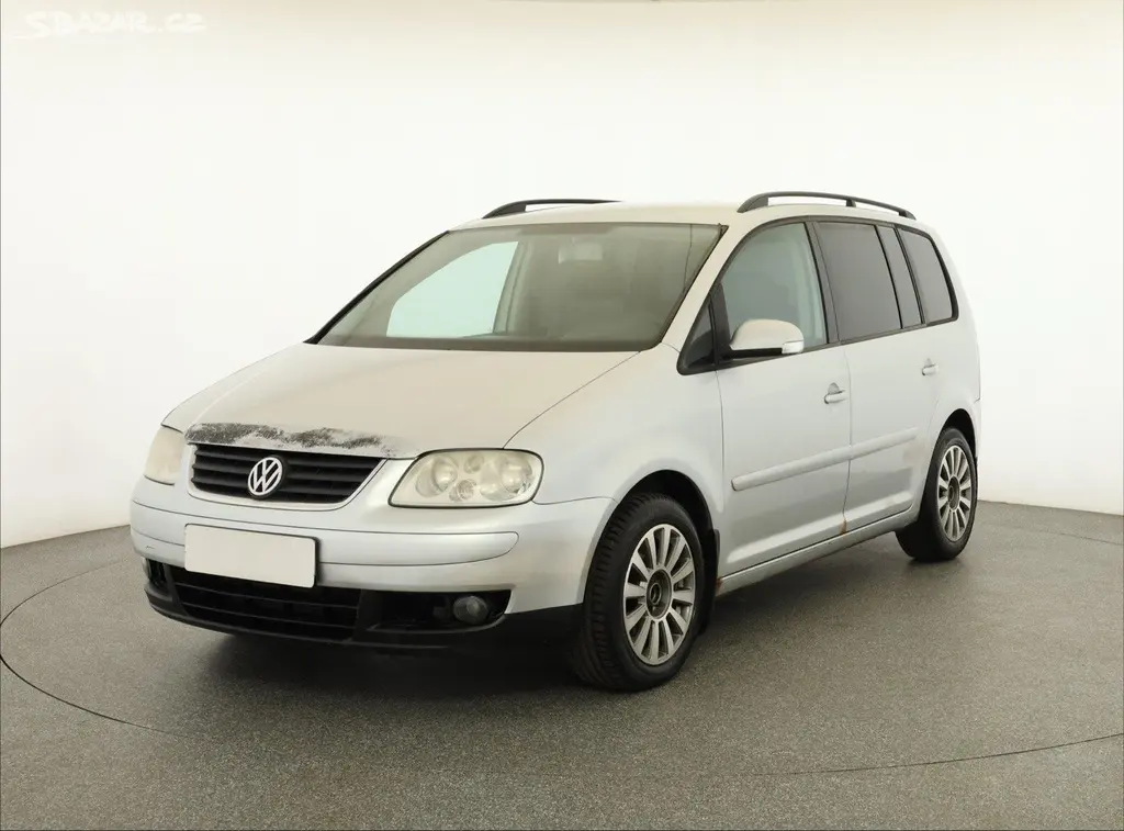Volkswagen Touran, 1.9 TDI, Tažné, Klima - fotka 2