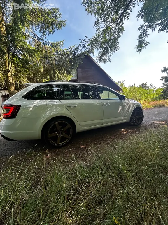 Škoda Octavia III RS 4x4, 2.0 TDI, 2018, Tažné - fotka 3