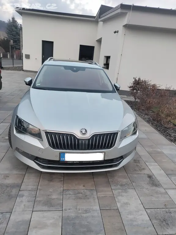 ŠKODA SUPERB L&K COMBI 2.0 TDI 110KW