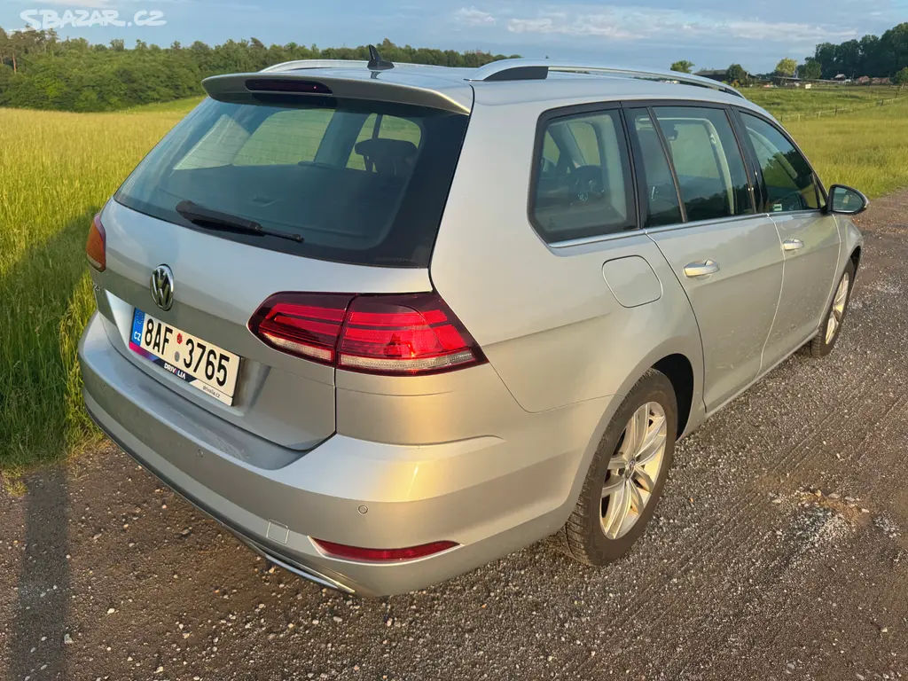 GOLF 2.0TDI 110kW DSG HIGHLINE ACC KAMERA ČR - fotka 3