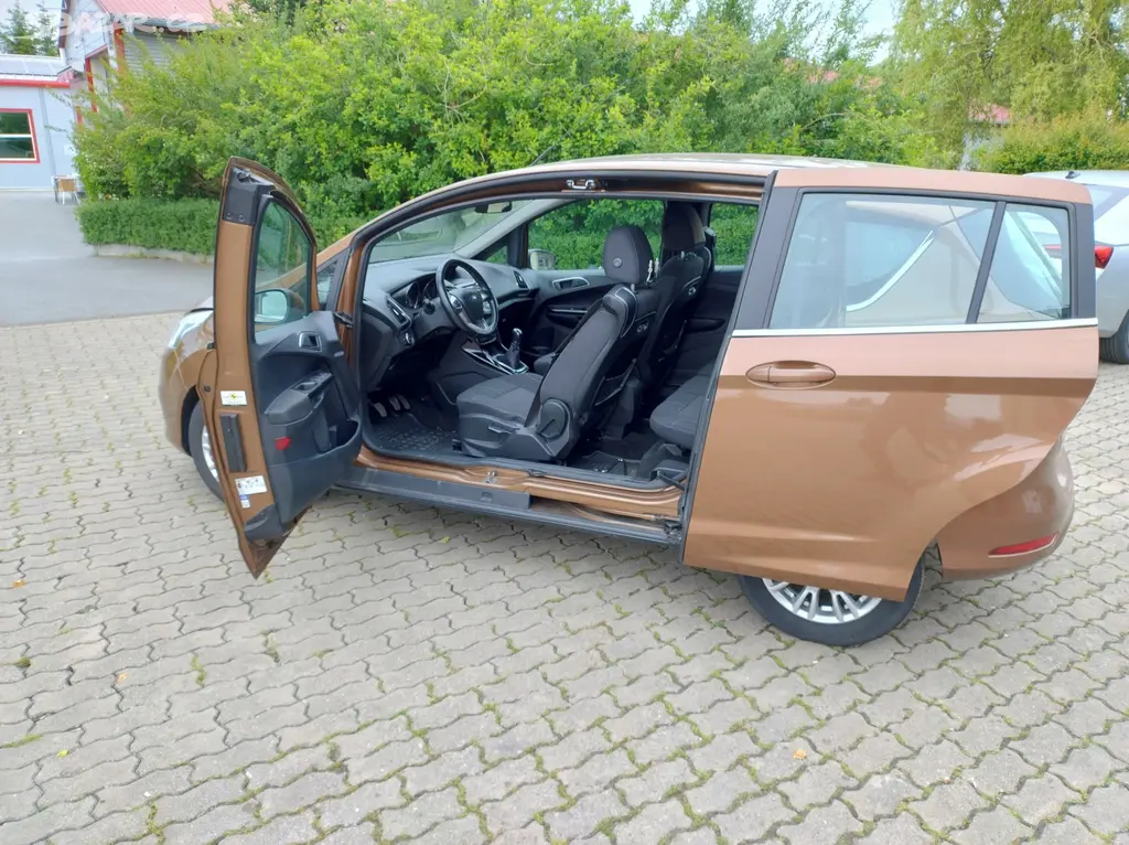 Ford B-MAX 2015 1,0T ECO BOOST 92kW XENONY 132TKM - fotka 2