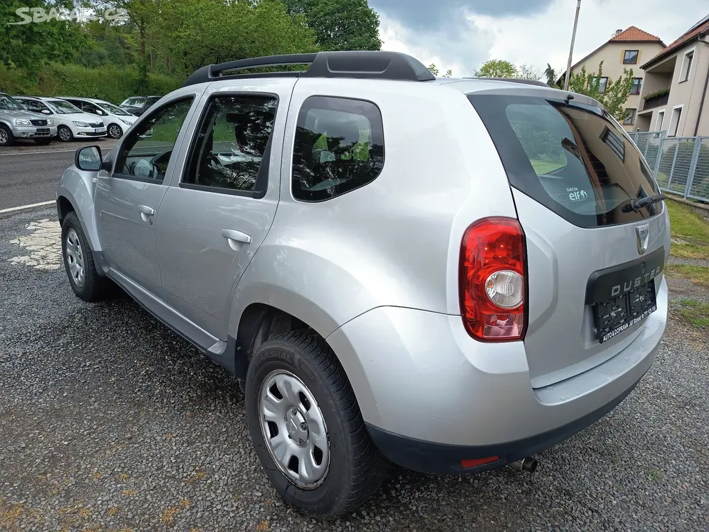 Dacia Duster 1.6i 77 kW - fotka 2