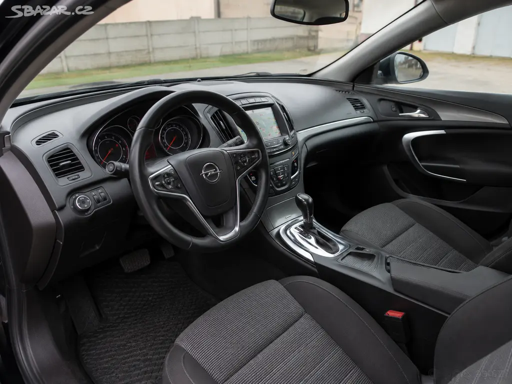 OPEL Insignia 1,6 CDTi 100kW RV 2017 - fotka 3