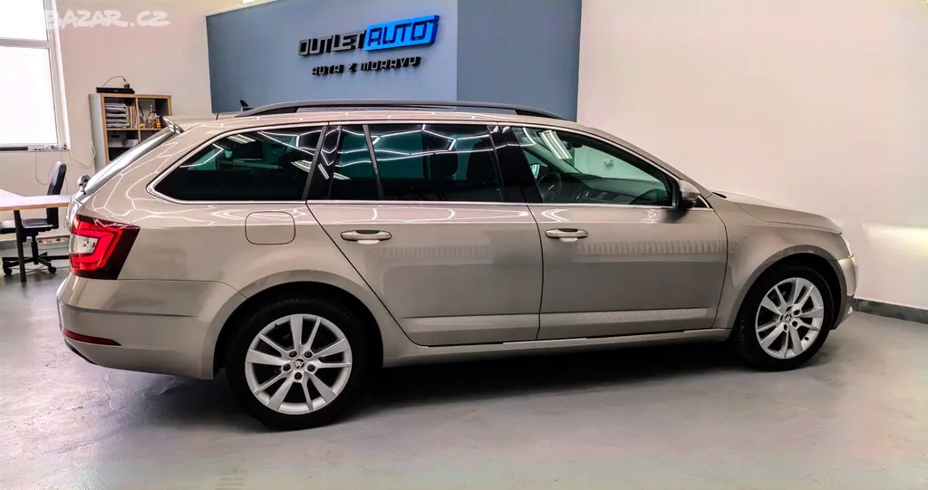 ŠKODA OCTAVIA III COMBI 1.4 TSI 110KW, DSG, STYLE - fotka 5