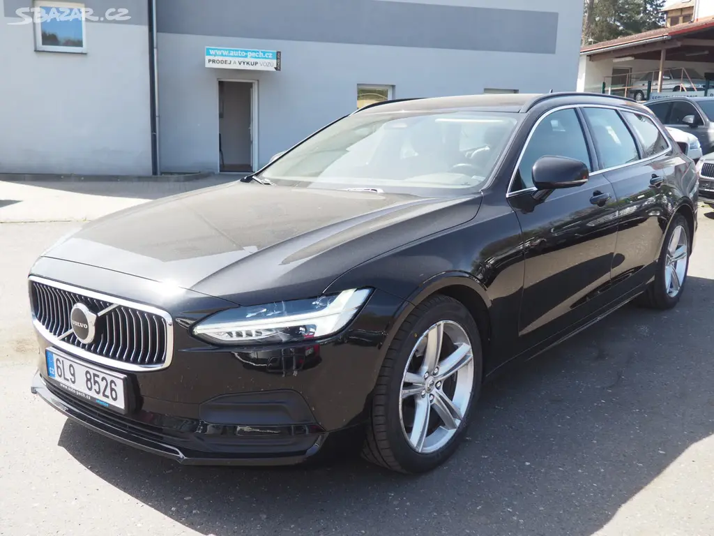 2022 Volvo V90 B4 MildHybrid, Momentum Pro