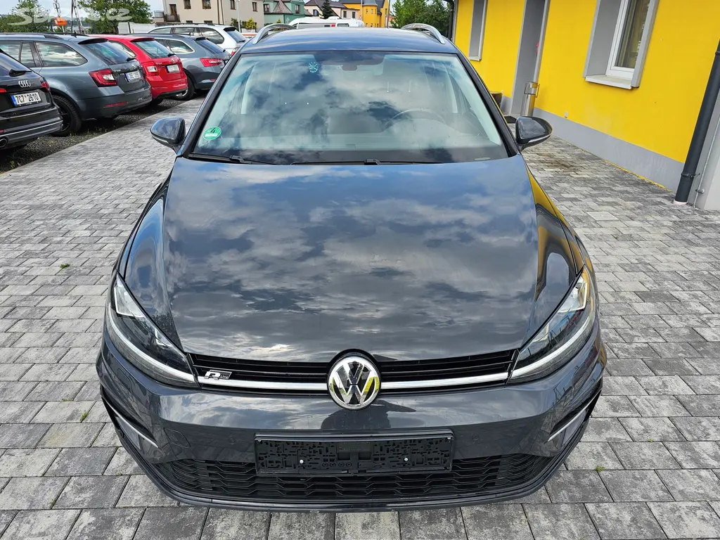 Volkswagen Golf, R line 2.0 TDI 110 KW, DSG - fotka 2