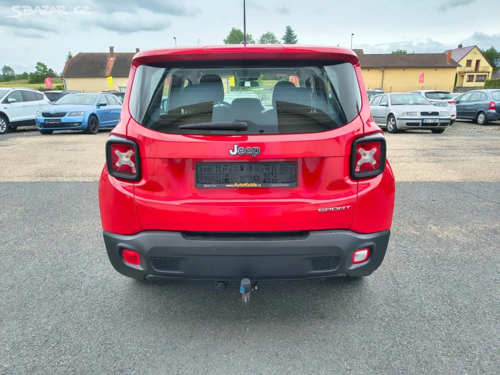 Jeep Renegade, 1,6l,81kW,SPORT, tažné zař. - fotka 6