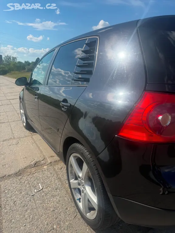 Volkswagen Golf V - fotka 5