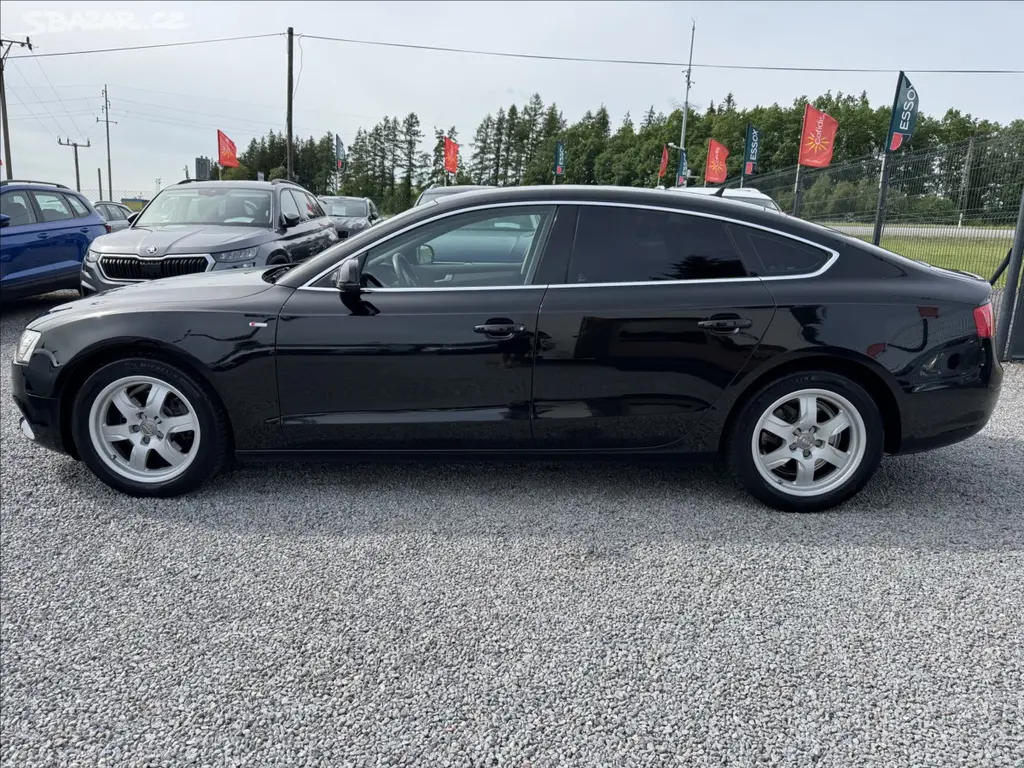 Audi A5, 2,0 Tdi 105 kw Sportback - fotka 4