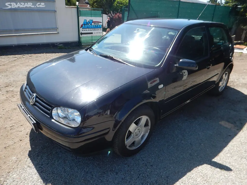 Volkswagen Golf, III 1.6i, DIGIKLIMA - fotka 2