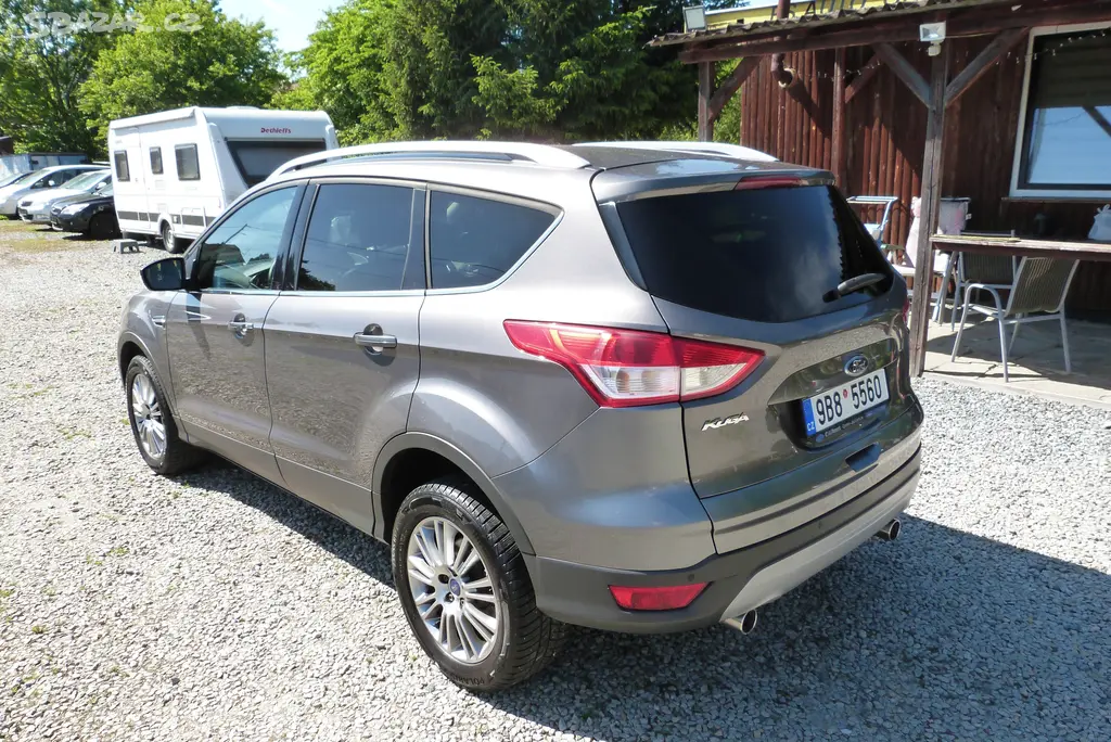 Ford Kuga, 2.0 TDCi 120 kw 4x4 Titanium - fotka 6
