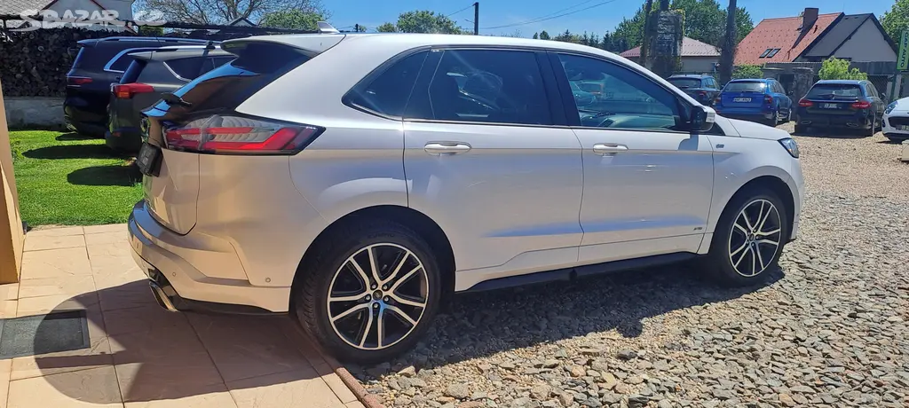 Ford Edge 2.0 TDCi 175kW ST-LINE 4X4 - fotka 6