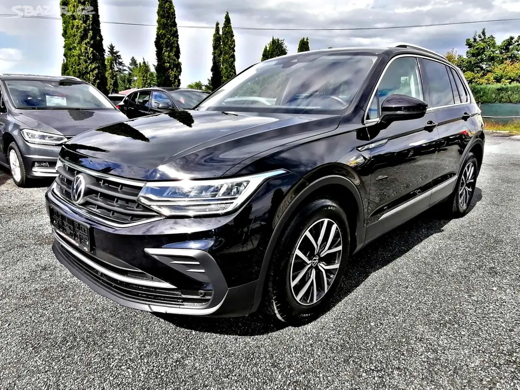 Volkswagen Tiguan, 1.5 TSi Facelift Life ACC LED - fotka 2