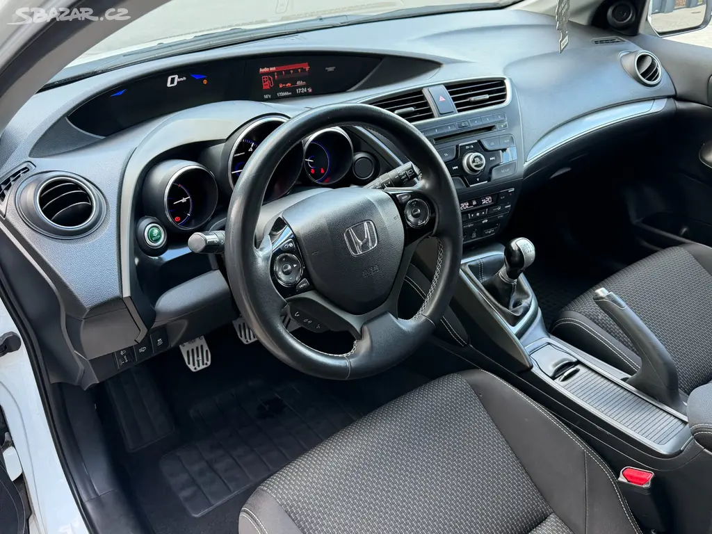 Honda Civic 1.6 i-DTEC 88KW,2016,Led,Kamera,ALU - fotka 6