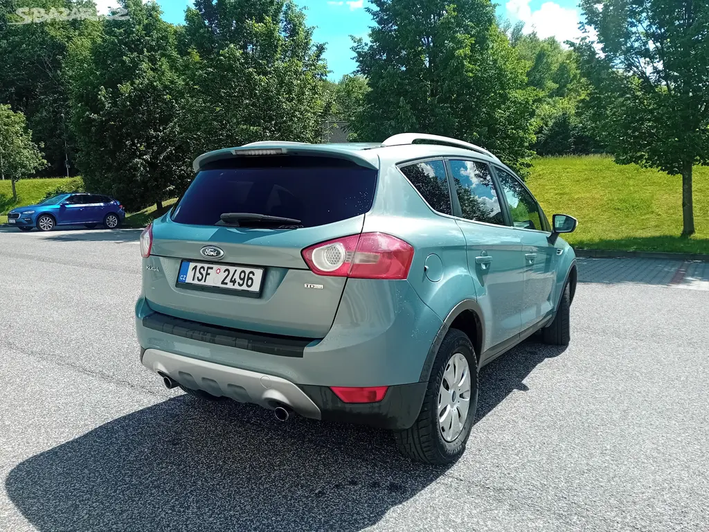 Ford Kuga 2,0TDCI 100KW 4x4 TREND - fotka 3
