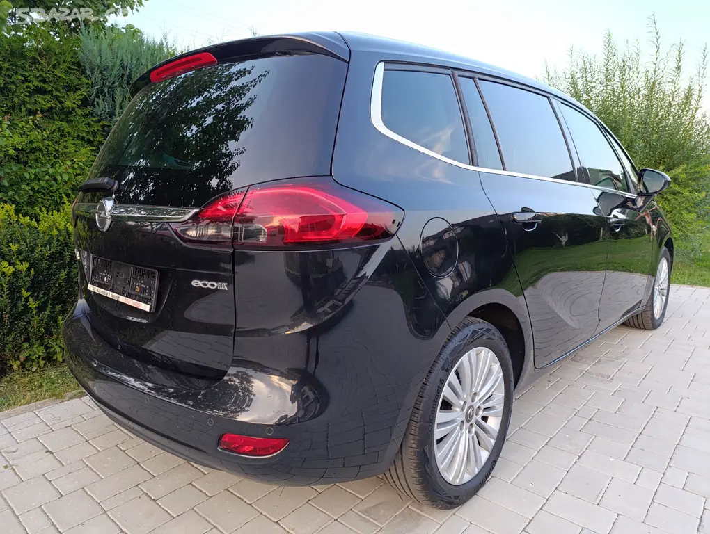 Opel Zafira Tourer 1.6 CDTi 100 KW, TOP VÝBAVA!!!! - fotka 4