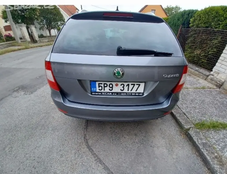 Škoda SUPERB II, 2.0TDi/103kw r.2013 - fotka 3