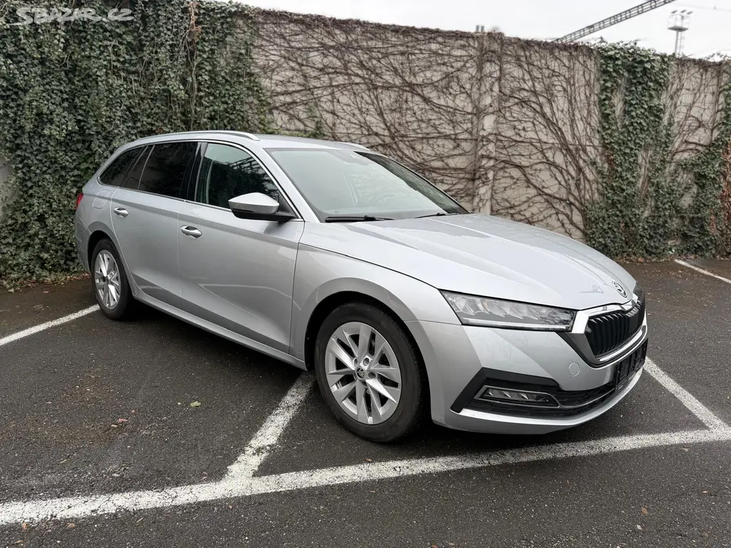 Škoda Octavia 4 STYLE 2.0TDI 110KW DSG/2023/144Tkm - fotka 4