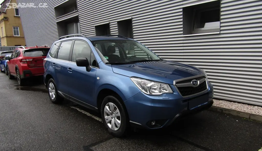 Subaru Forester, 2,0i CVT ČR - fotka 5