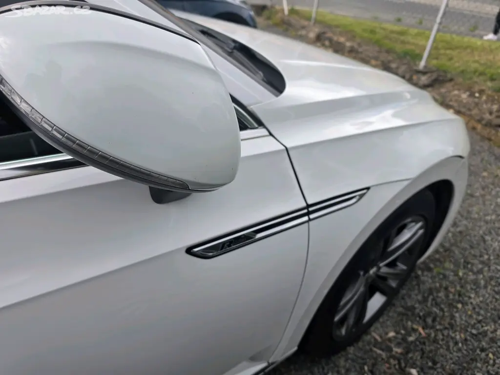 Volkswagen Arteon2.0 TDI R-Line TZ Led Alcantra - fotka 5