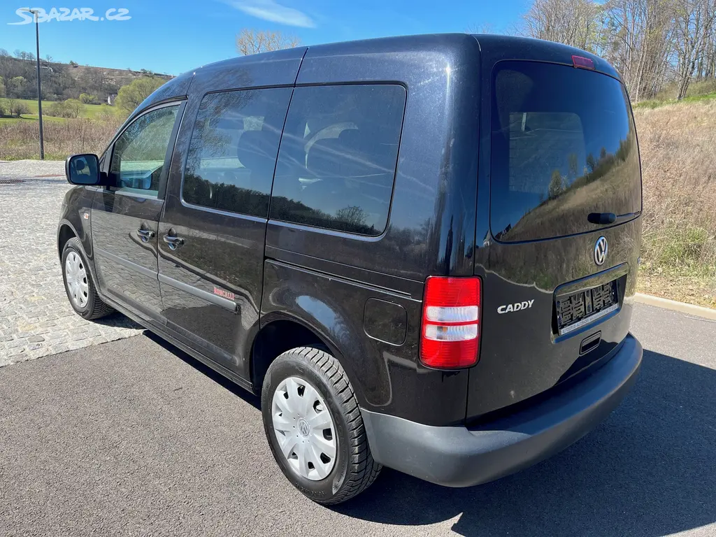 Volkswagen Caddy 1.2 TSI LiFE 2x šoupačky - fotka 6