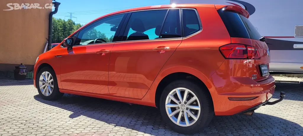 VW Golf Sportsvan 1,2TSi 81kW benzín "Lounge" - fotka 5