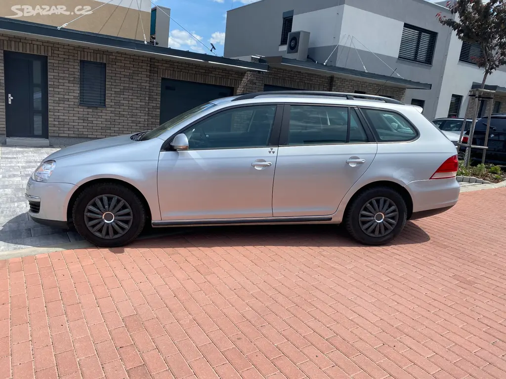 VW Golf combi 1.9 TDI, 77 kW, r. 6/2007, nová STK - fotka 3