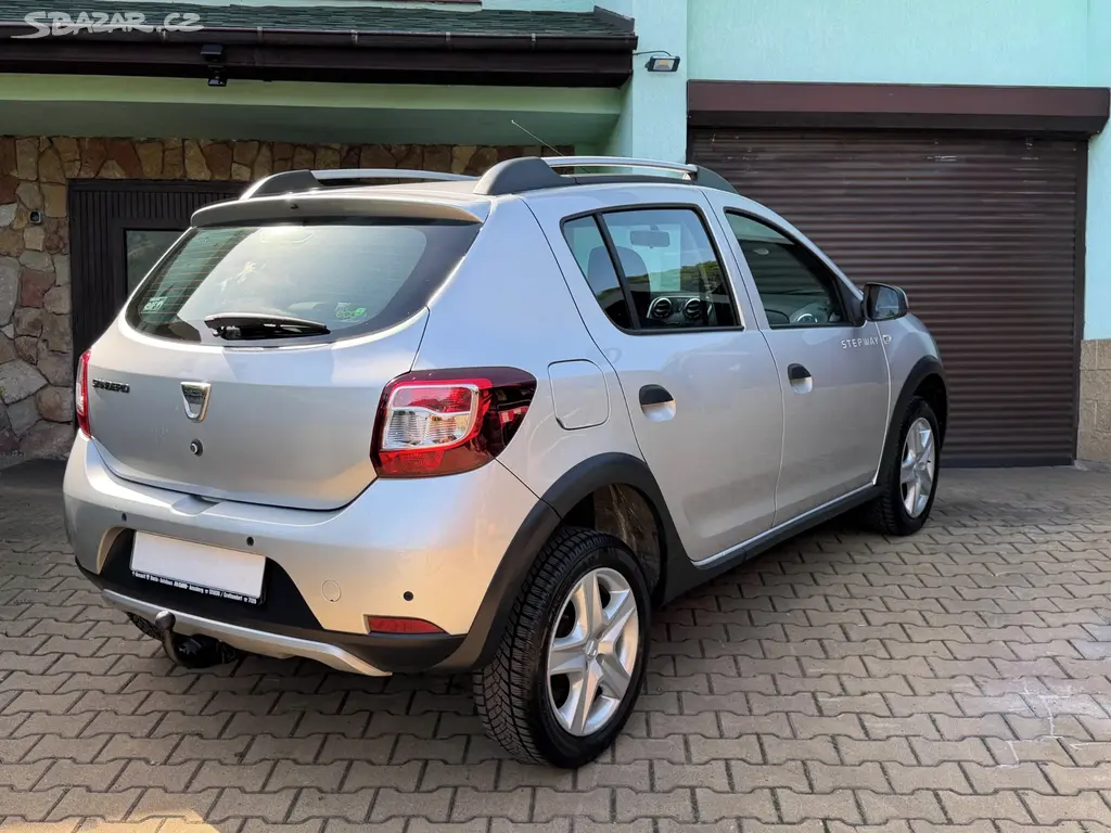 Dacia Sandero Stepway Prestige 0.9 TCe 66 kW - fotka 3