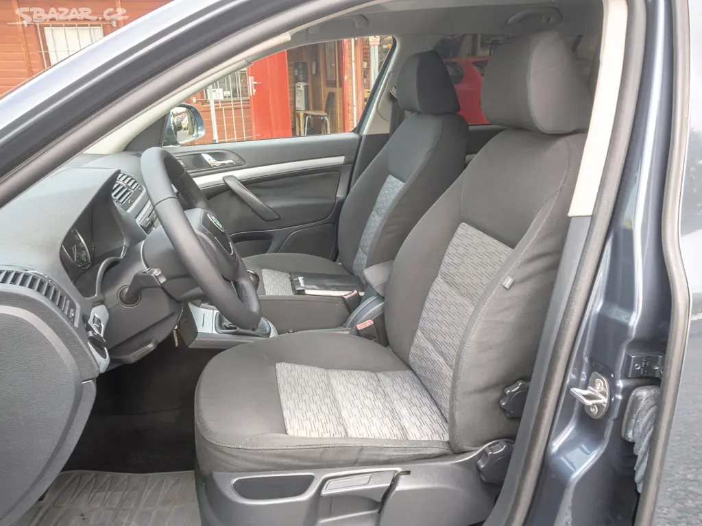 Škoda Octavia 1.6MPI 75KW 2x KOLA - fotka 6