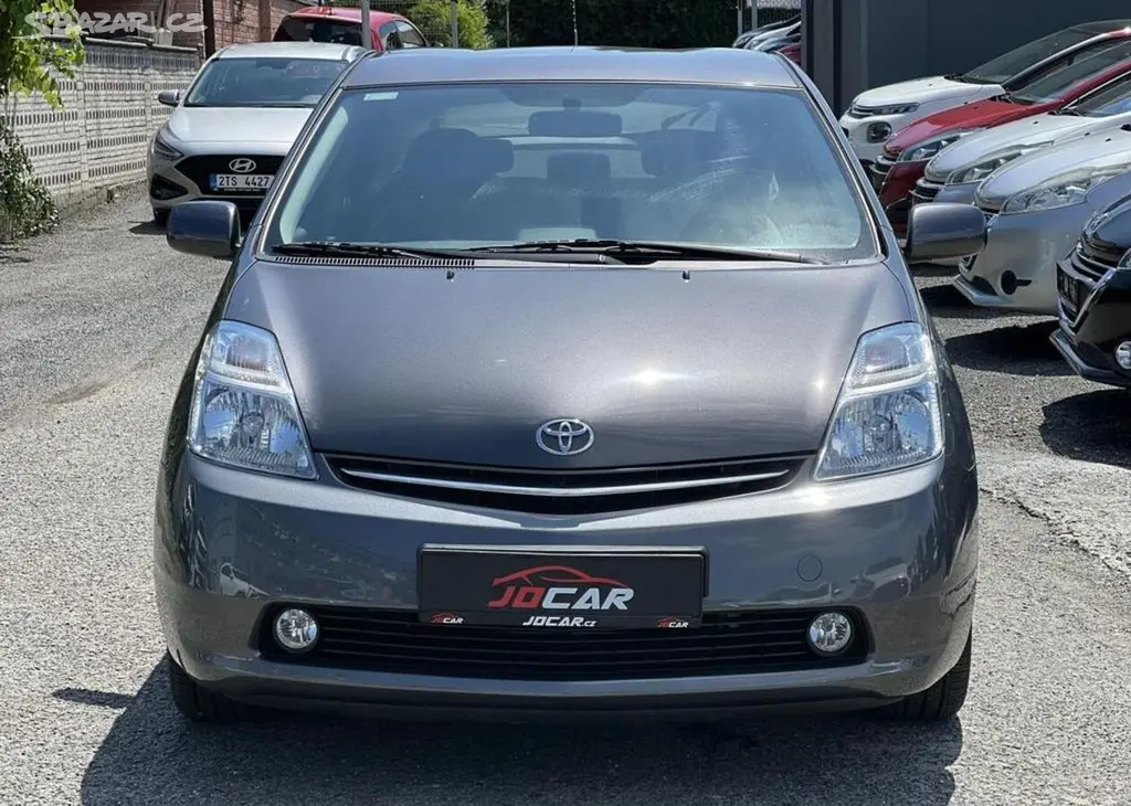 Toyota Prius 1.5i HYBRID AUTOMAT KLIMA ALU - fotka 2