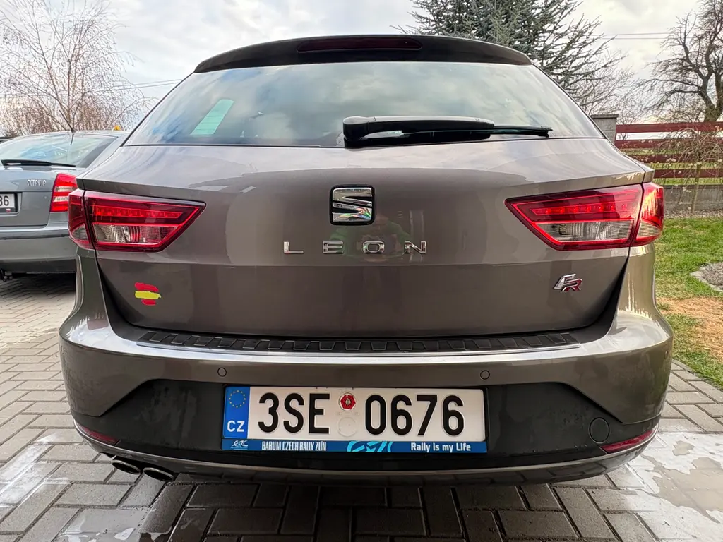 Seat Leon FR combi 2.0TDi 110 kw ČR - fotka 4