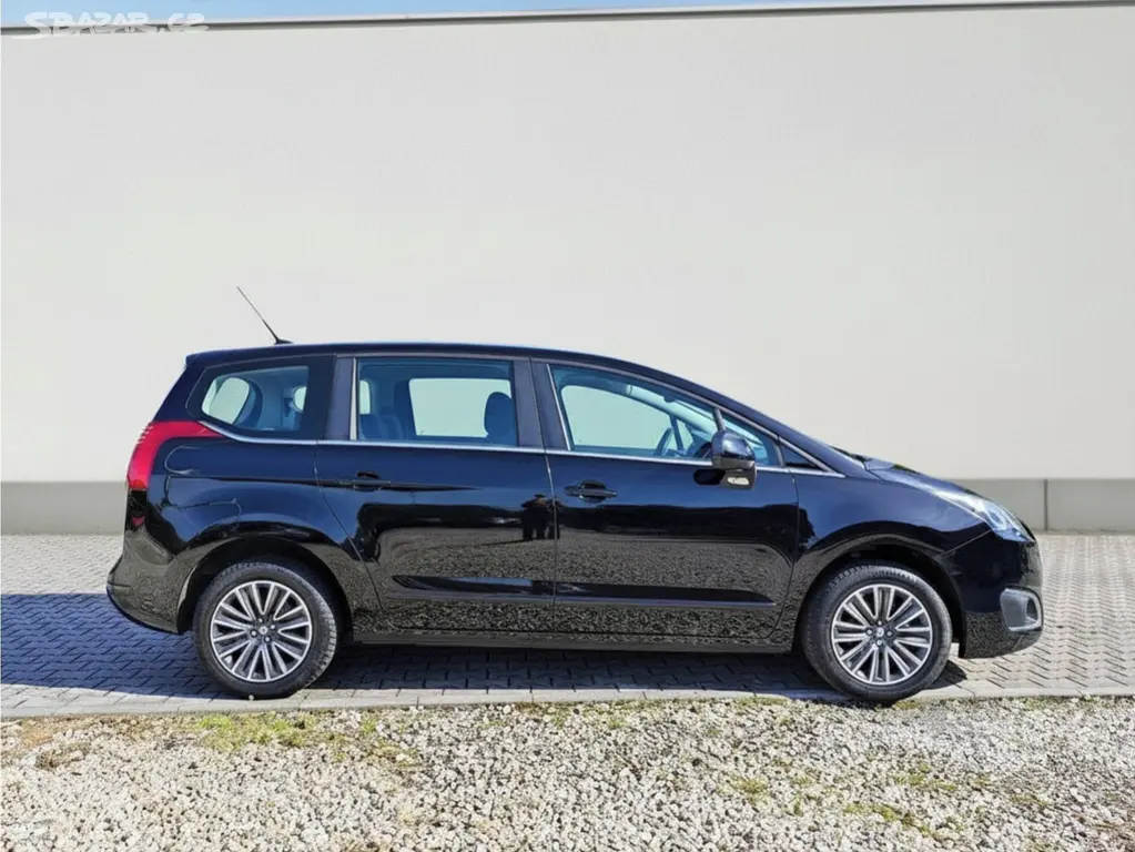 PEUGEOT 5008 1.6 HDi ACTIVE 88KW,7-MÍST,PDC,ZÁVĚS - fotka 6