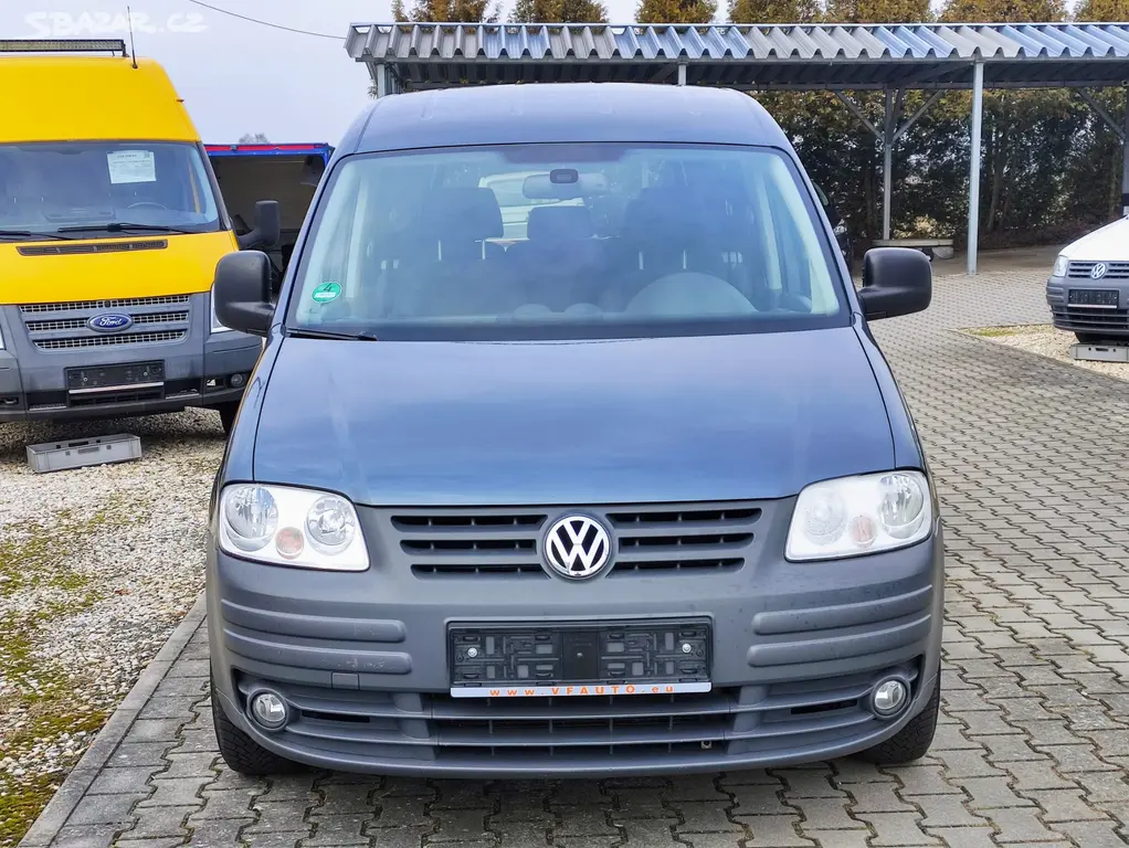 VW CADDY 1.9 TDi 77KW,2010,LIFE,KLIMA,ISOFIX,CD - fotka 2