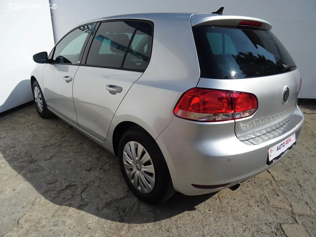 Volkswagen golf 1.2TSi,77kW,S.kniha,aut.kli - fotka 3