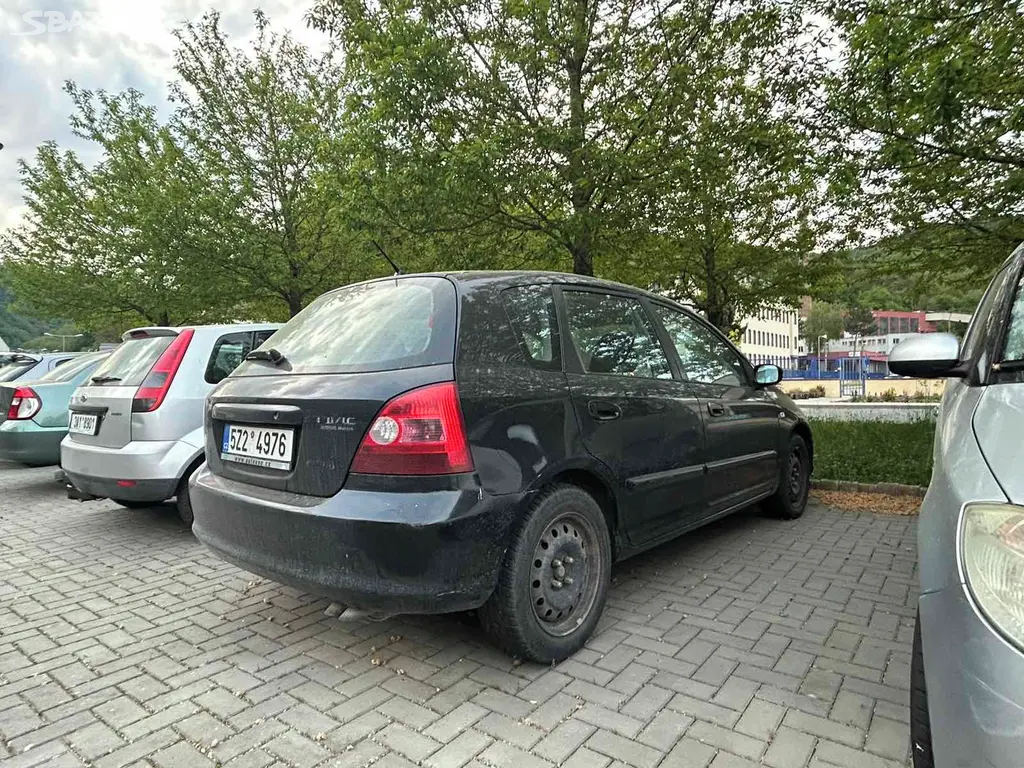 KLIMA 173 tis.km Honda Civic 1.7 CDTi 74kW Topstav - fotka 3