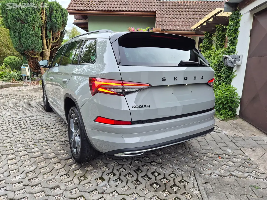 Škoda Kodiaq Sportline 2.0TDi 110kw 2023 79.000km - fotka 5
