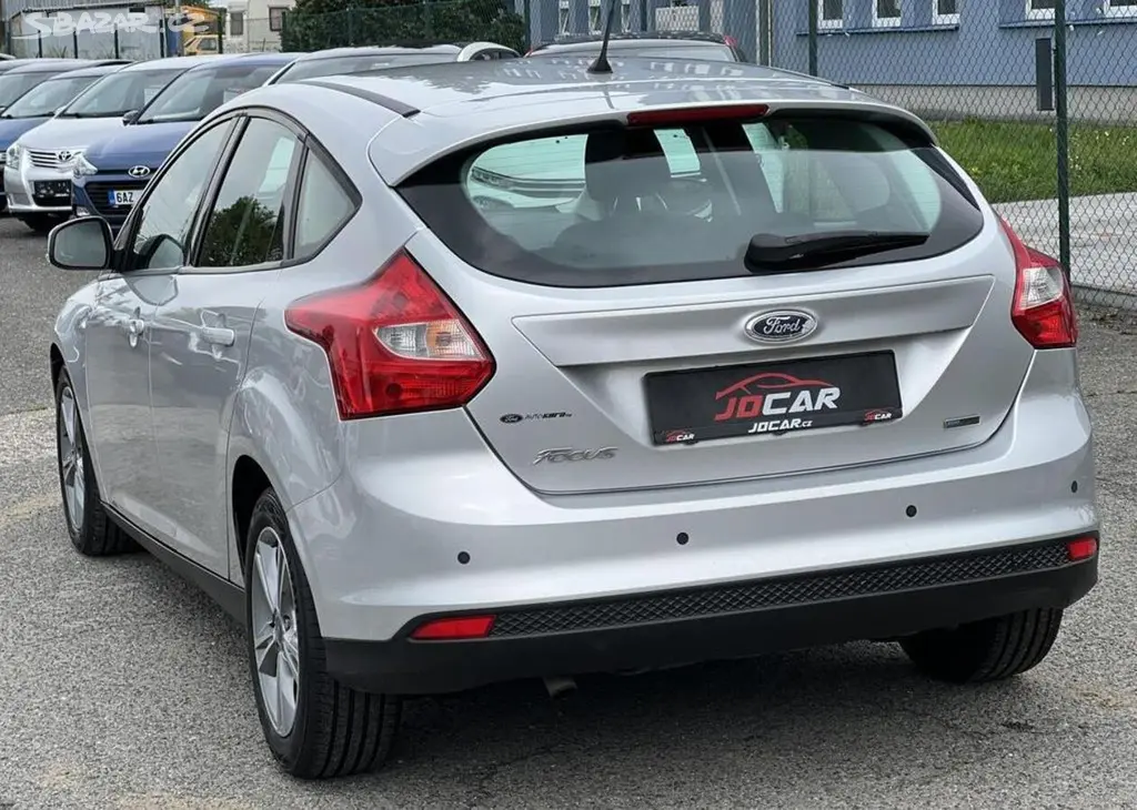 Ford Focus 1.0i KLIMATIZACE ALU PŮVOD ČR manuální - fotka 5